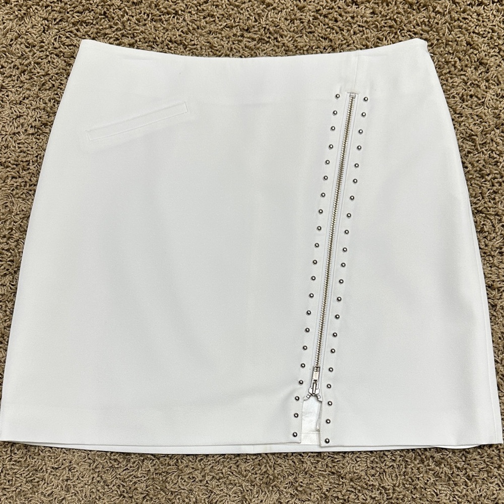 Cache White Mini Skirt with Silver Studs